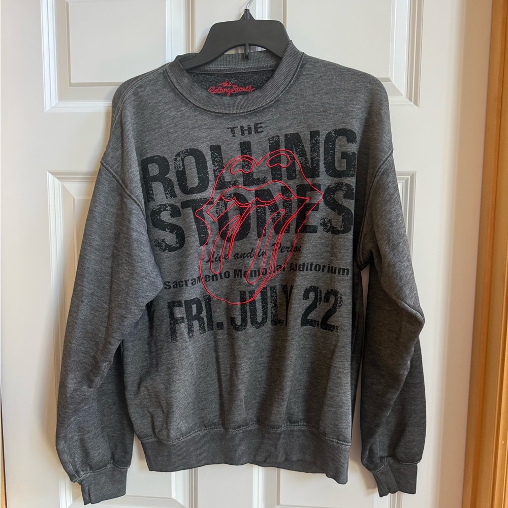 Rolling Stones Graphic Crewneck Sweatshirt - Gray like new size small